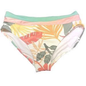 Matilda Jane NWOT Pink Green Tropical Flowers Bikini Bottom Swim Bottoms Medium